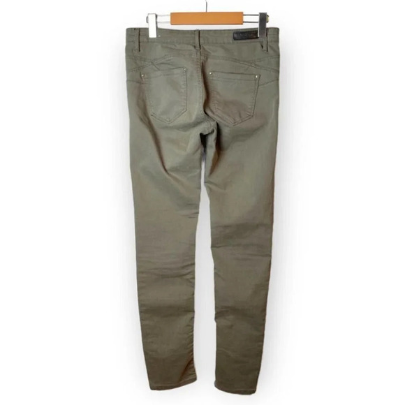 Stradivarius Premium Olive Green Skinny Jeans - Picture 2 of 9